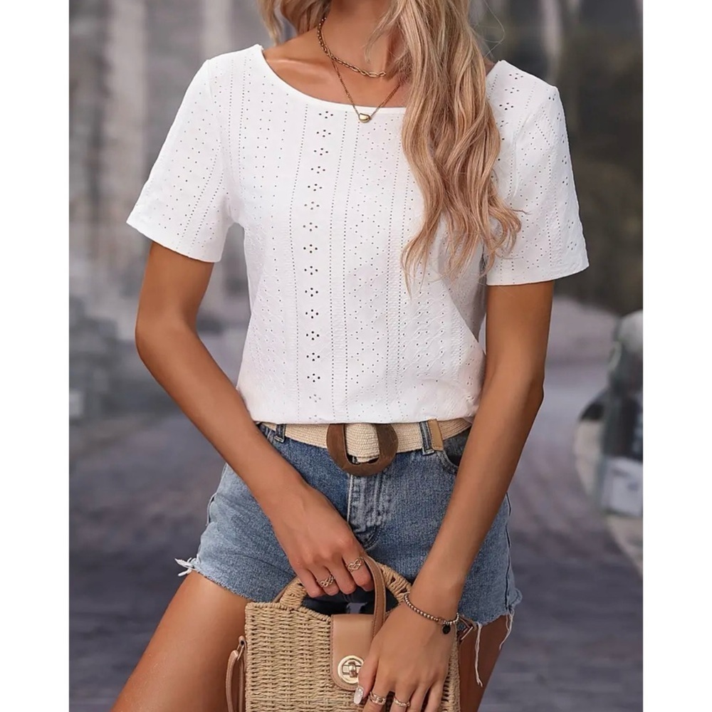 White Lace Crochet Short Sleeve Bohemian Style Summer Top XXL Nwt